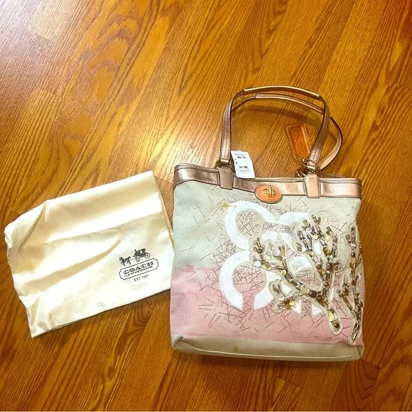 **PLEASE READ DESCRIPTION** Coach Audrey Natural Coral NWT - Picture 13 of 15